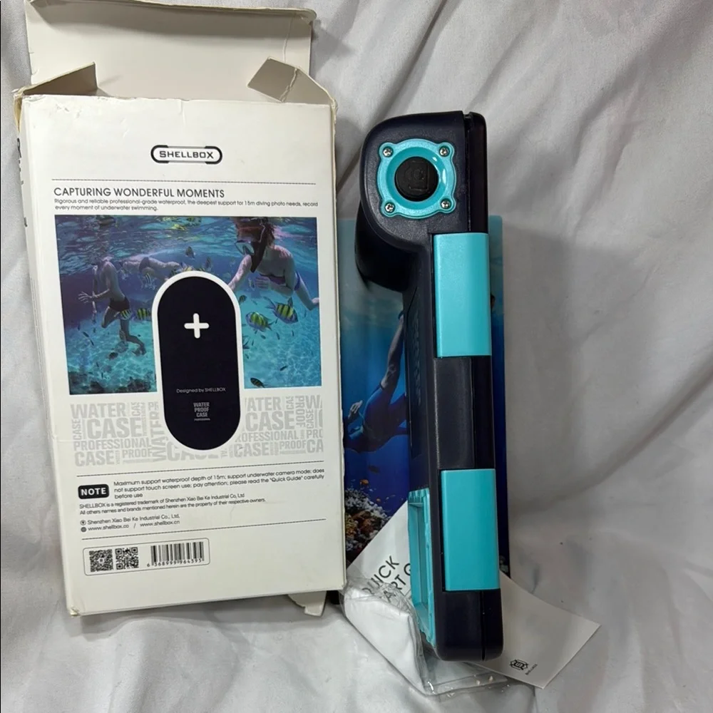 Shellbox capturing wonderful moments Waterproof gray and blue iPhone Case
